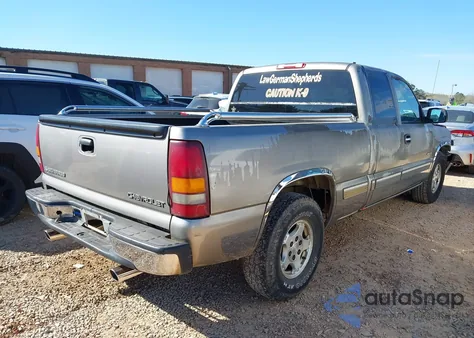 2001 Chevrolet Silverado 1500 Lt z USA, uszkodzony, nr VIN 2GCEC19T011146808
